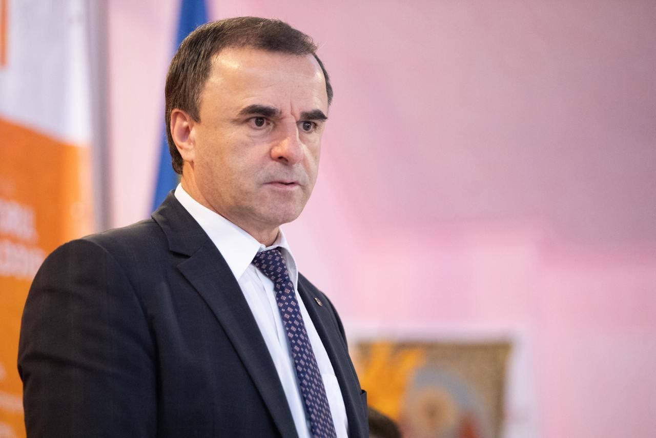 Василий Тарлев: Когда нынешняя власть была искренней -  когда поддерживает суверенитет или когда хотела провести референдум о ликвидации Молдовы?